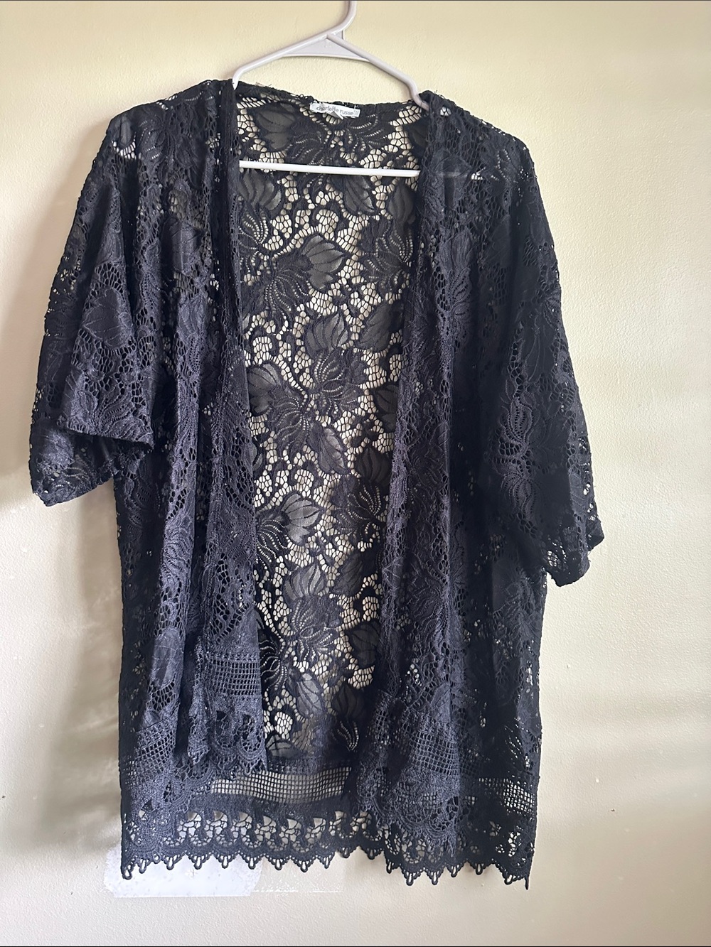 Charlotte Russe Black Floral Lace Kimono